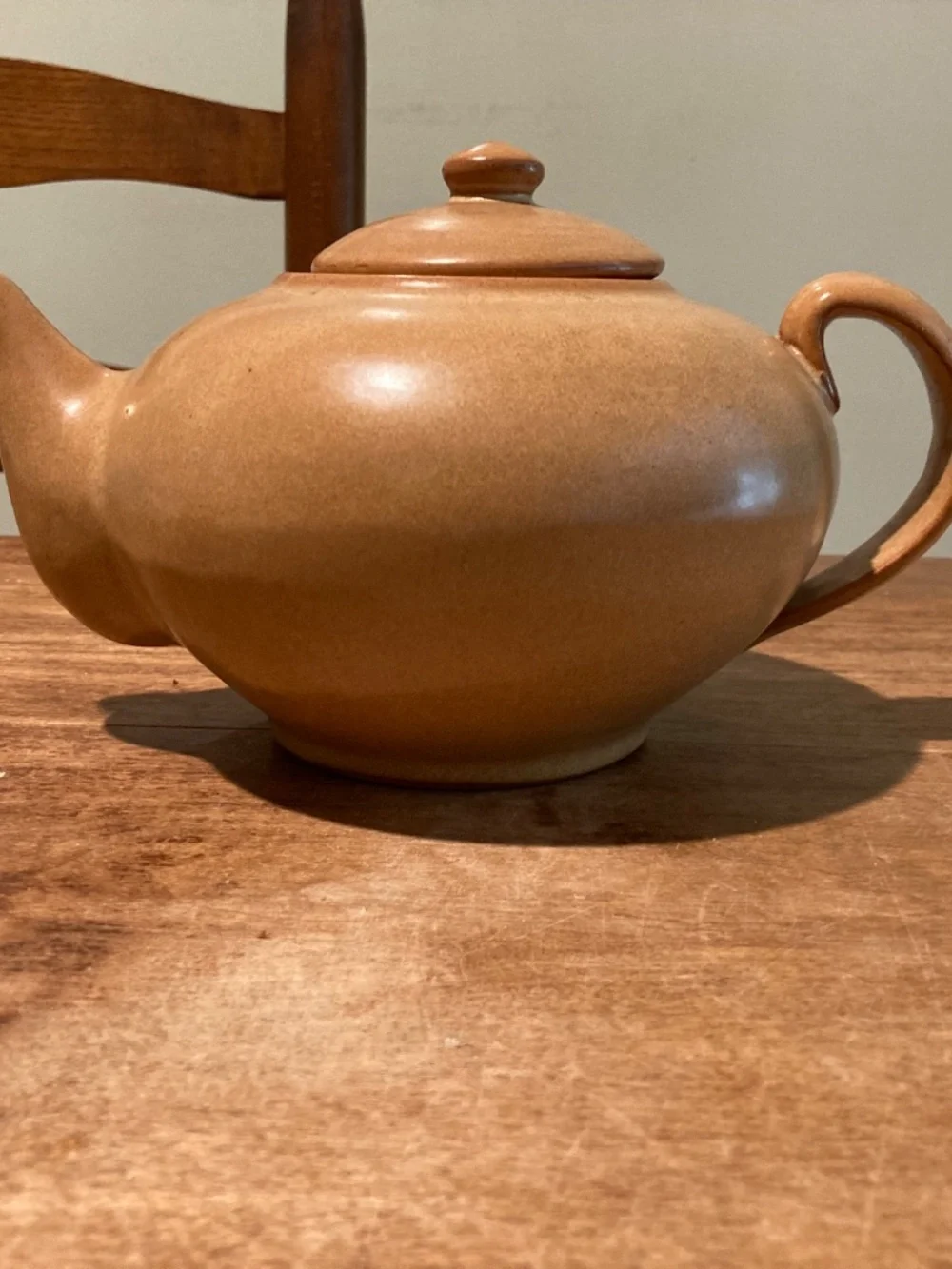 Vilmer mid-century modern studio art teapot